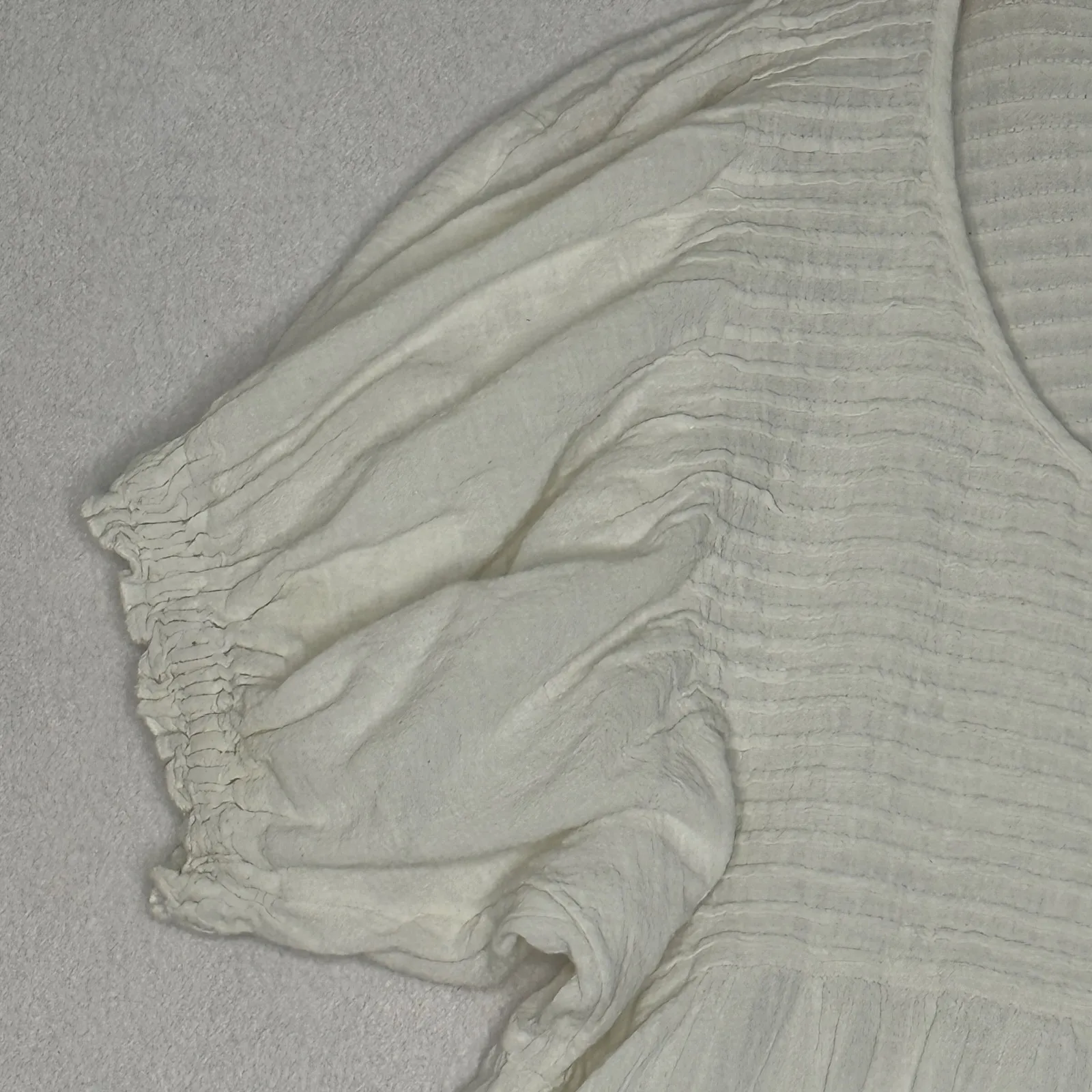 Free People Elsie Size Sm‎ Cream Puffy Sleeved Round Neck Long Smocked Tunic Top - Image 8