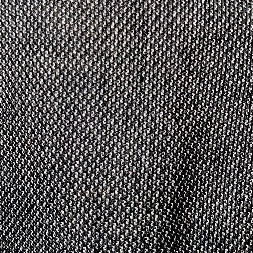 Albert Nipon black/ white textured poly/ rayon pantsuit. Ruffle front. Size 10. Black - Image 2