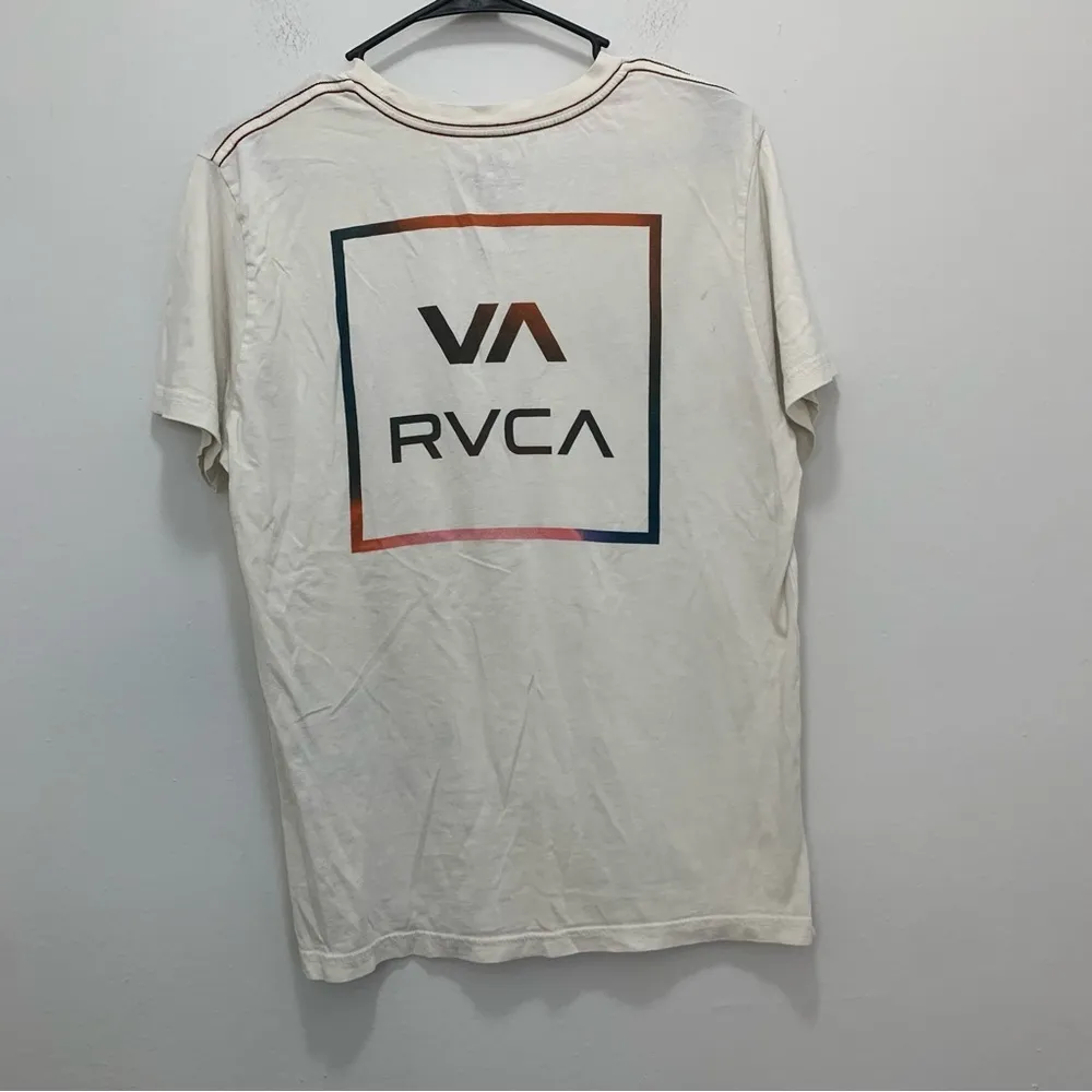 RVCA Pigment Dye Slim Fit Tee Size Medium - Image 5