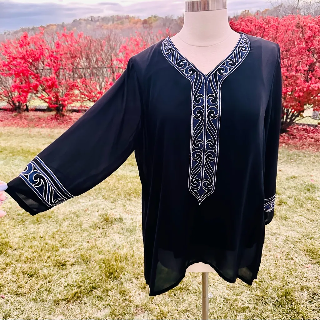 Bob Mackie Black Tunic with Blue Embroidery - Image 6