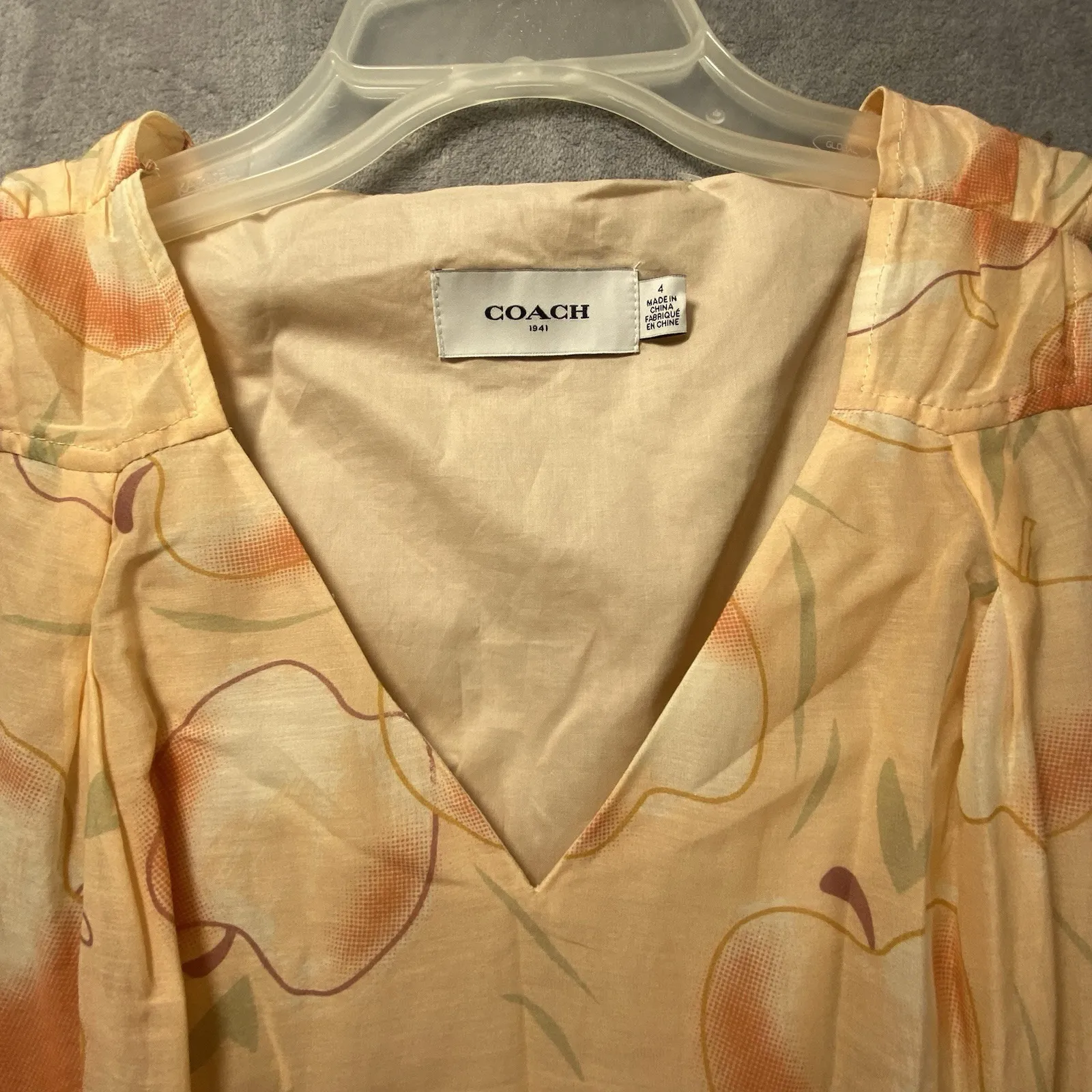 Coach Apple‎ Print Dress Size 4 Peach Summer V-Neck Luxury Springtime Designer - Image 6