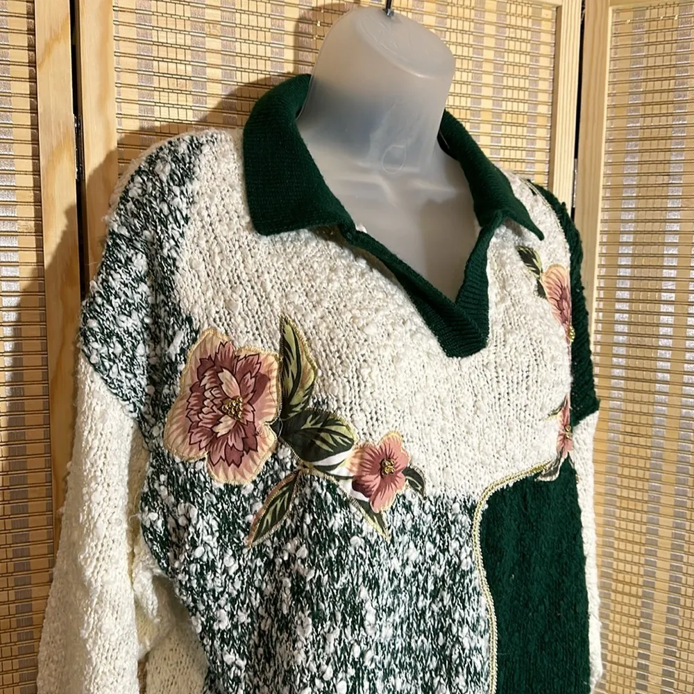 Separate Issue Woman Vintage 1990s White Green Colorblock Embroidered Flowers 20 Size undefined - Image 2