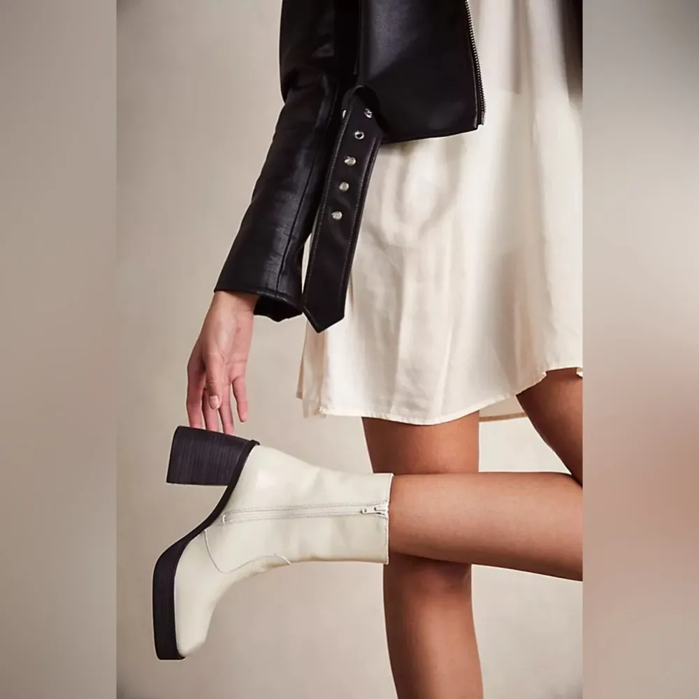 🆕 FREE PEOPLE | RUBY SHINE PLATFORM BOOTS | WHITE | SIZE: EU 39 (US 8-8.5) - Image 9