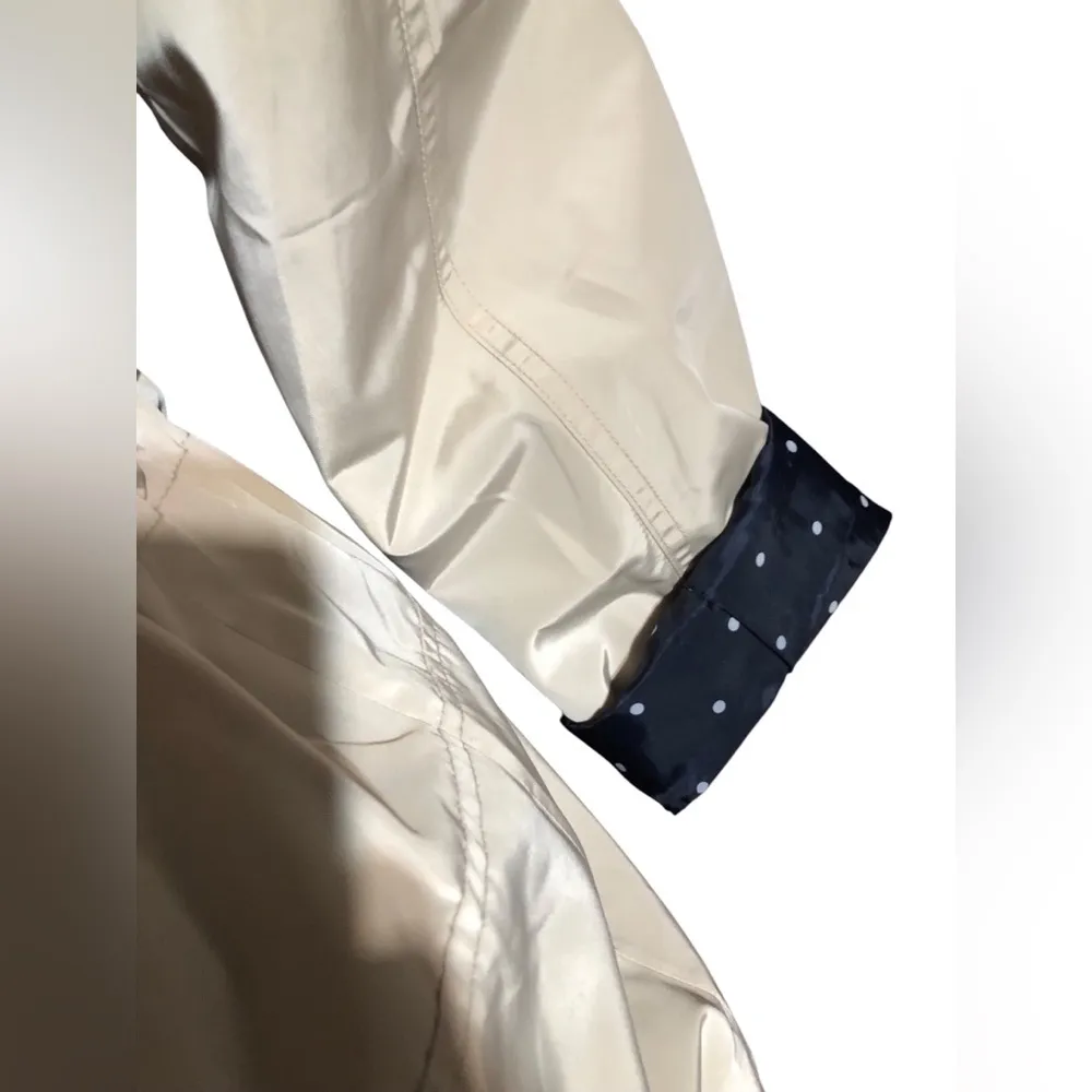 Charter Club Women's BNWOT Rain Jacket w/Detachable Hood VERY NICE!! - Image 3