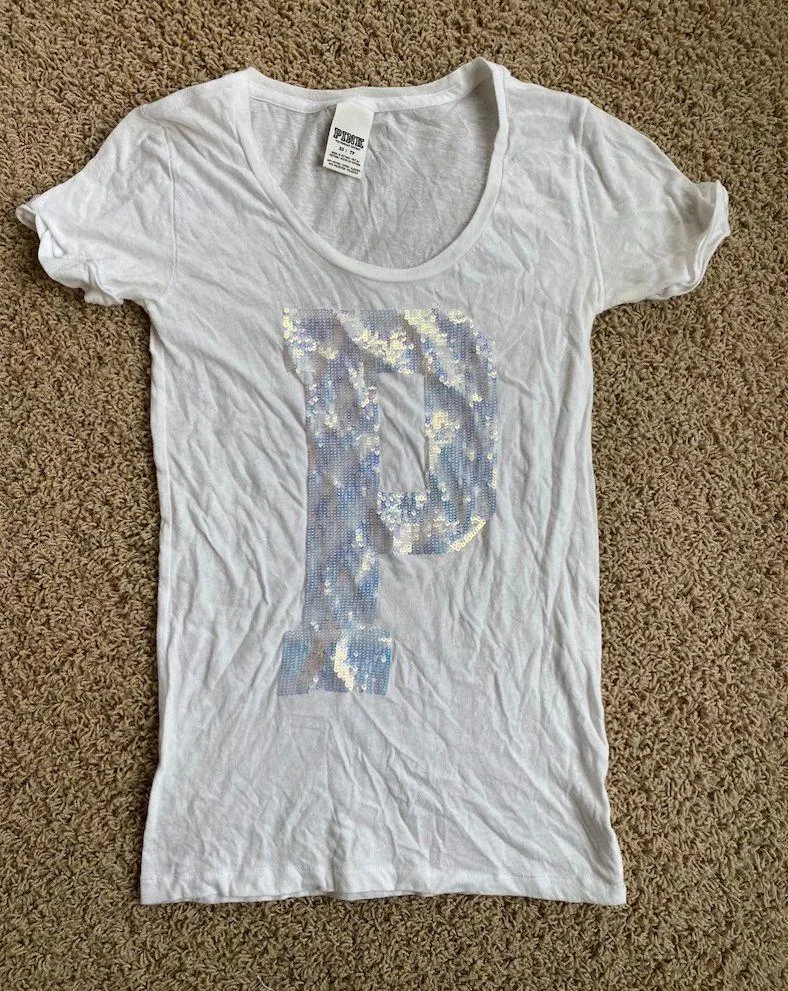 VS Pink Sequin Top Sz XS  - Image 2