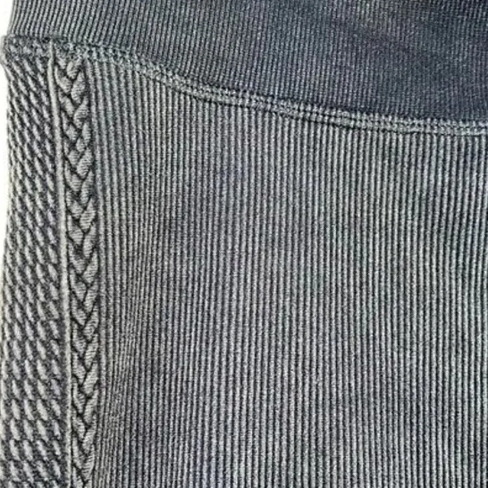 Offline by Aerie Big Chill Seamless Textured High Rise Leggings Gray Small - Image 9