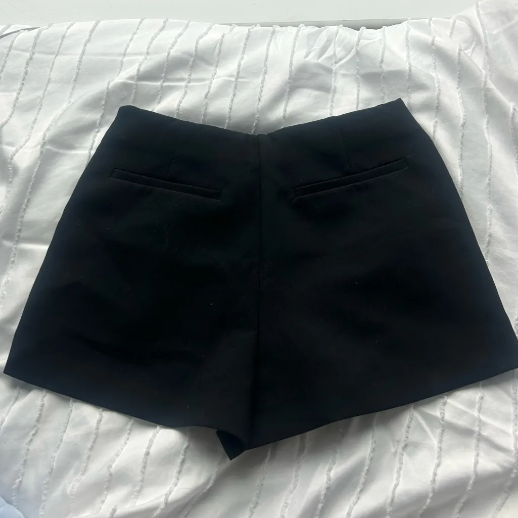 Zara Black Mini Skort - Image 2