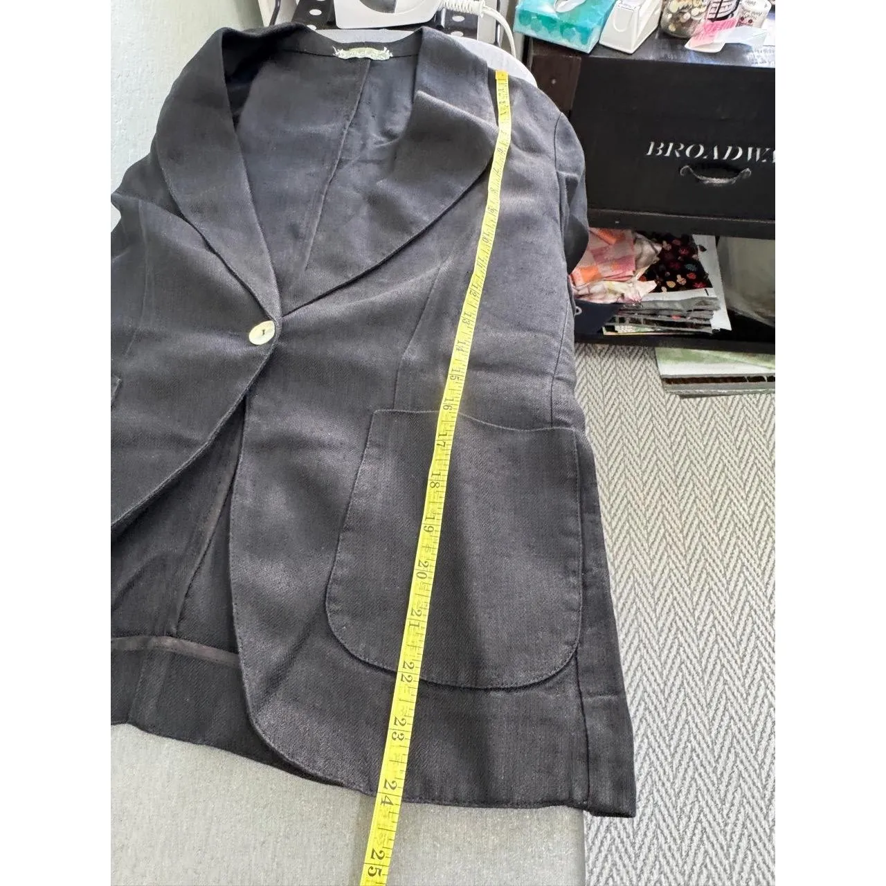 Vintage Black Linen Blazer Jacket with‎ Mother of Pearl Button Tailored Style - Image 8