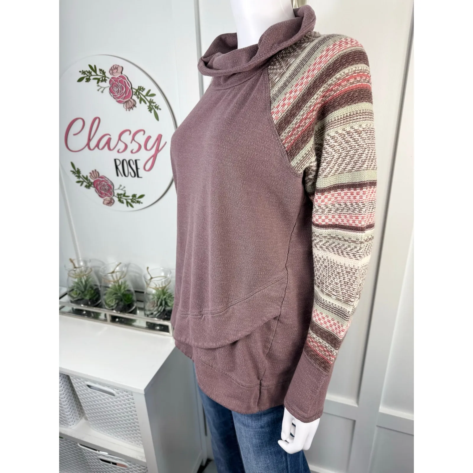 Cute Maurice’s Sweater Size L - Image 3