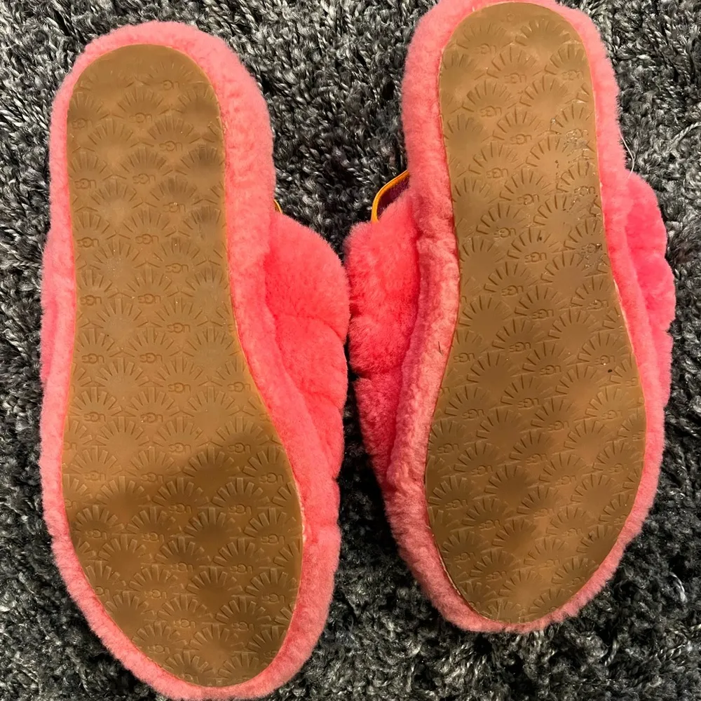🍒UGG FLUFF YEAH SHEARLING SLINGBACK SLIPPERS SIZE 6🍒 - Image 3