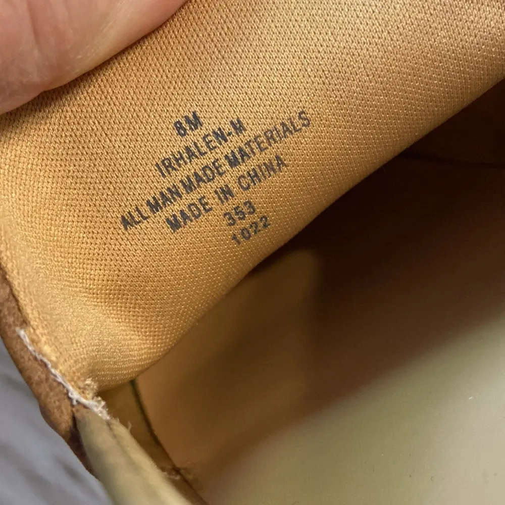 Indigo Women's Tan Loafers size 8 BNWOT color tan see all photos - Image 5