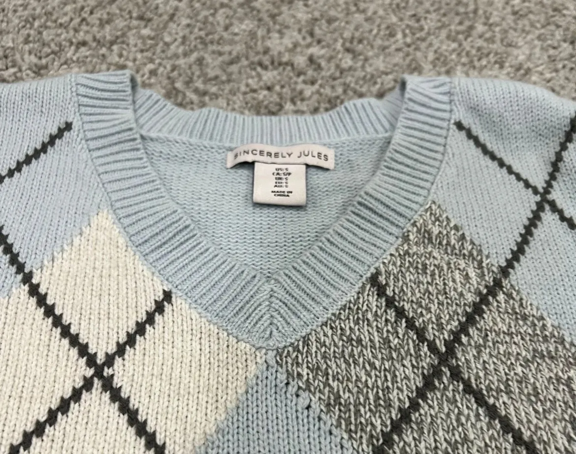 Sweater Vest - Image 2