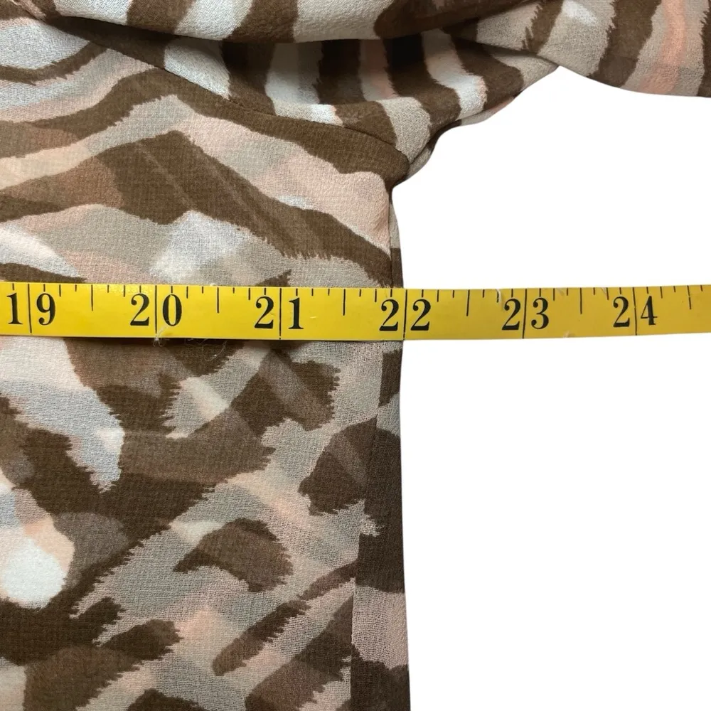 Chicos Lorena Jazzy Jungle‎ Tunic Size 2 US Large Animal Print Sheer 3/4 Sleeves - Image 5