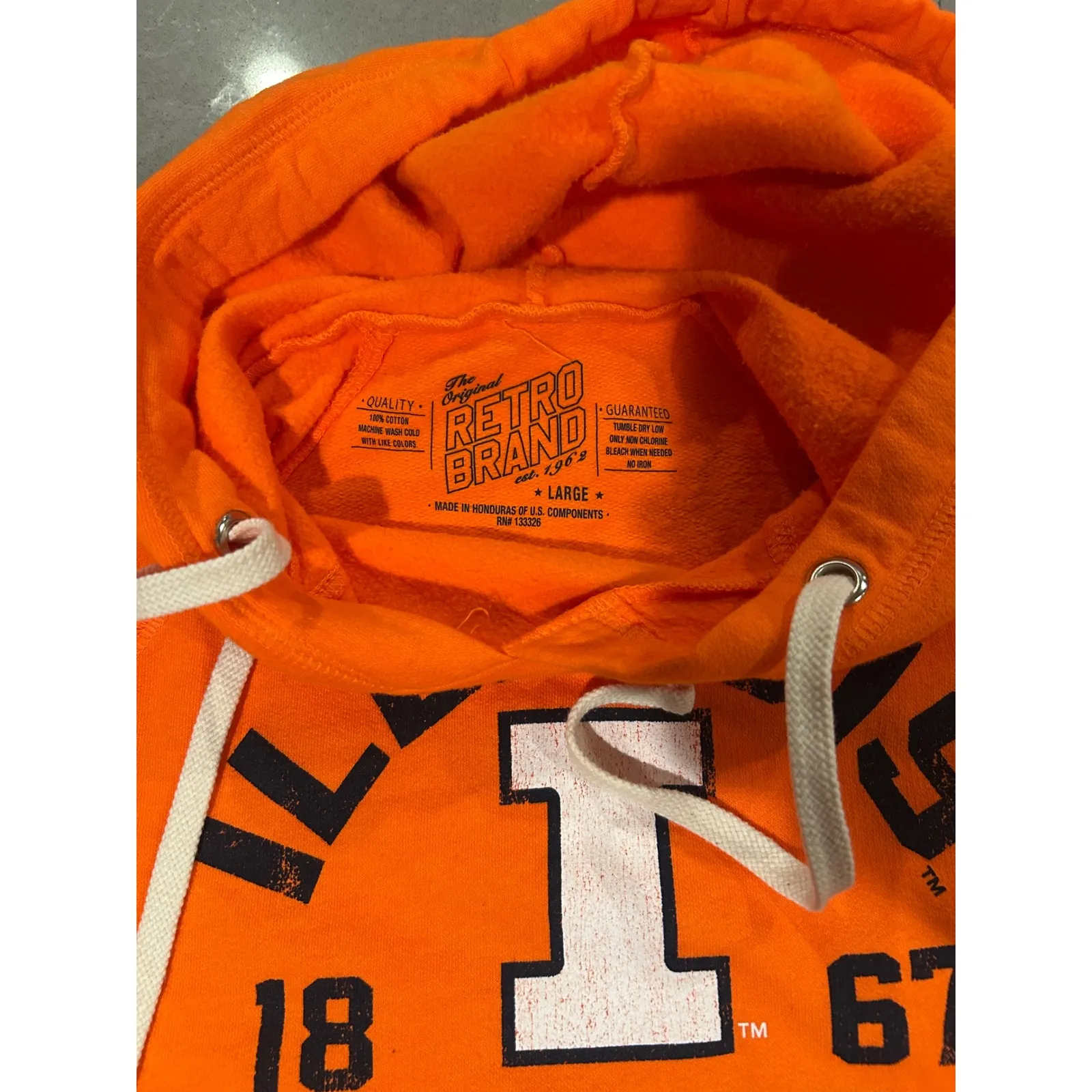 Retro Brand Illinois Orange Cropped Hoodie Sweatshirt Womans Large - Image 4