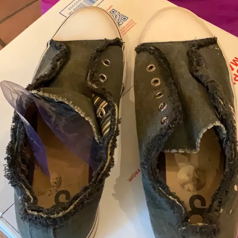 OP Sneakers - Image 4