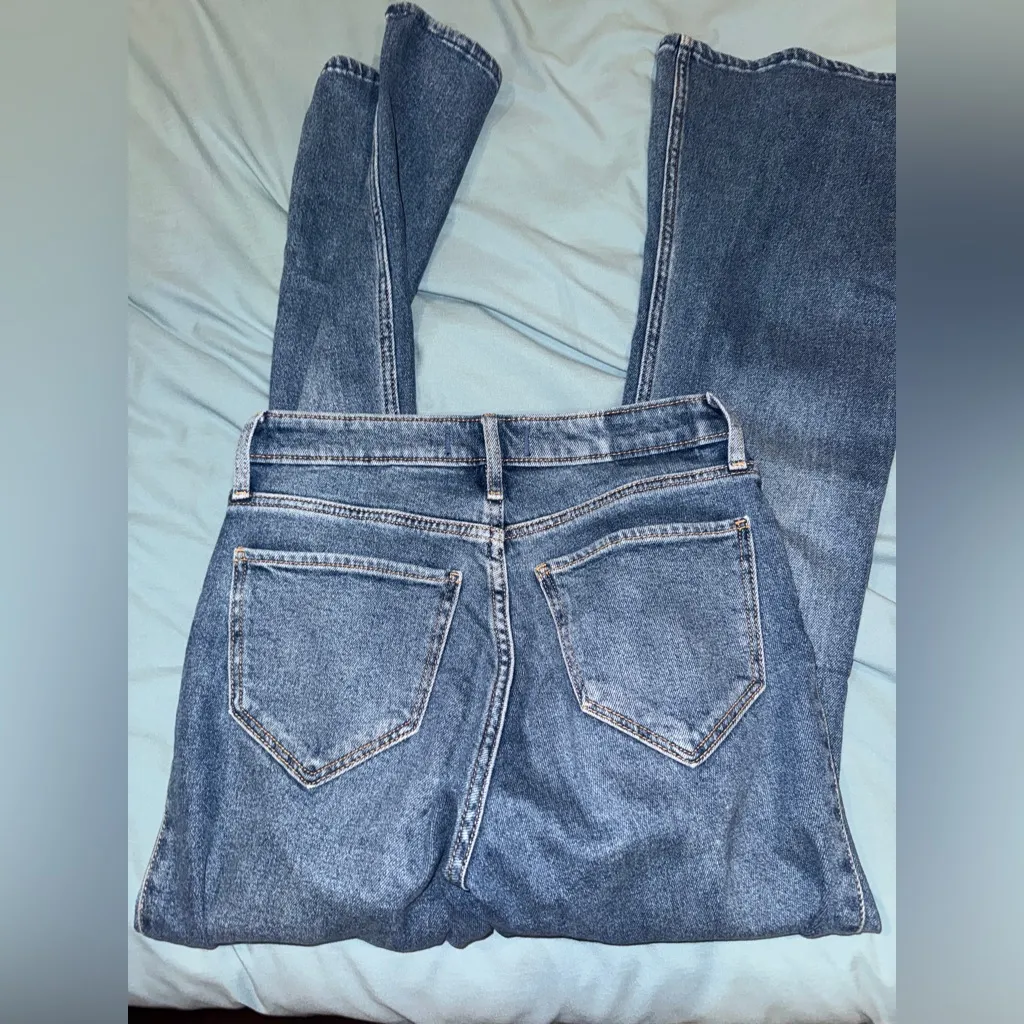 Abercrombie The Vintage Flare High Rise 2R - Image 4