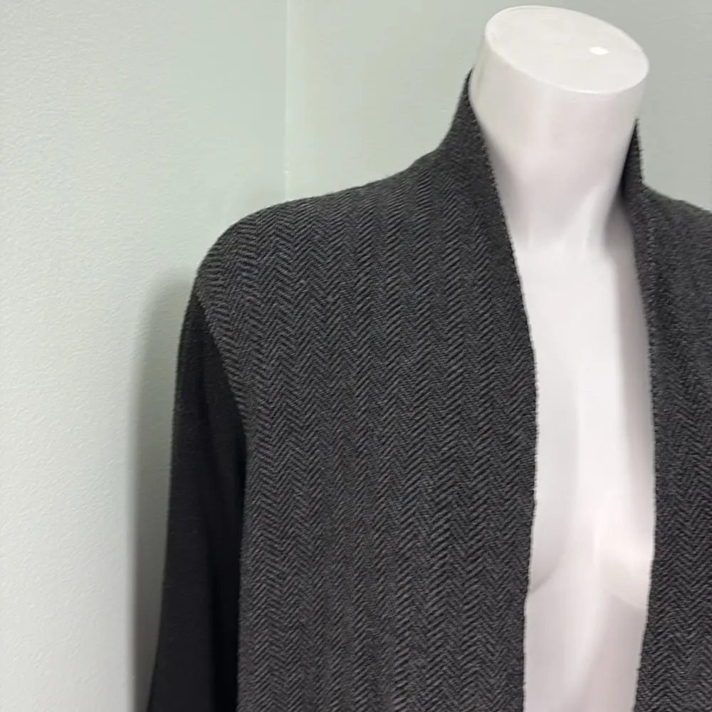 Eileen Fisher Organic Cotton Herringbone Cardigan Medium - Image 2