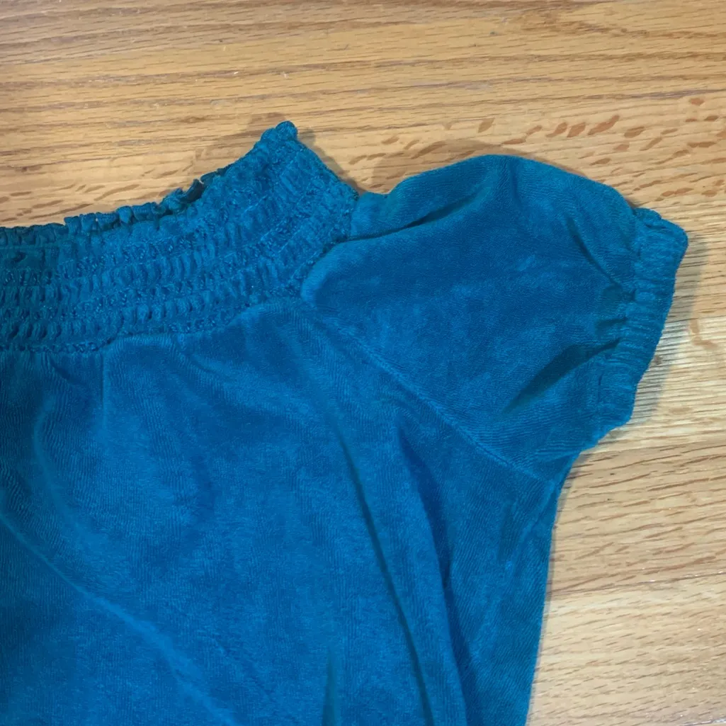 Juicy Couture Gela Pam Smocked Velour Puff Sleeve Blouse Teal Women's Medium - Image 5