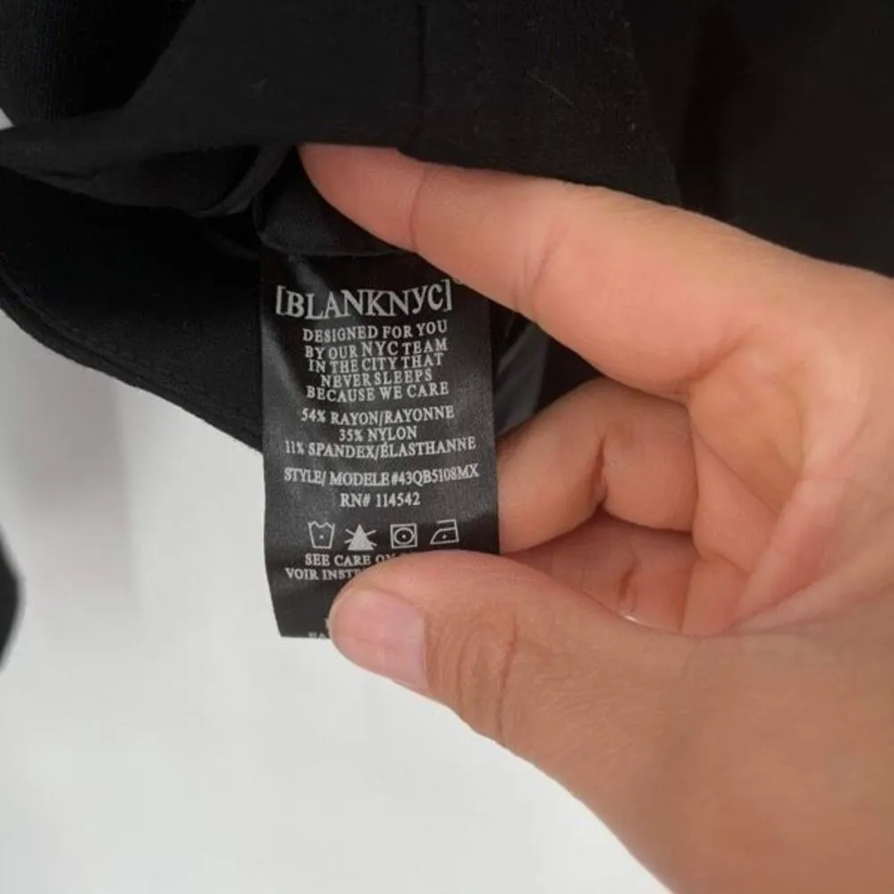 Blank NYC Women's Mesh Panels Shoulder Pads Moto Wrist Zips Jacket Black Large‎ - Image 7