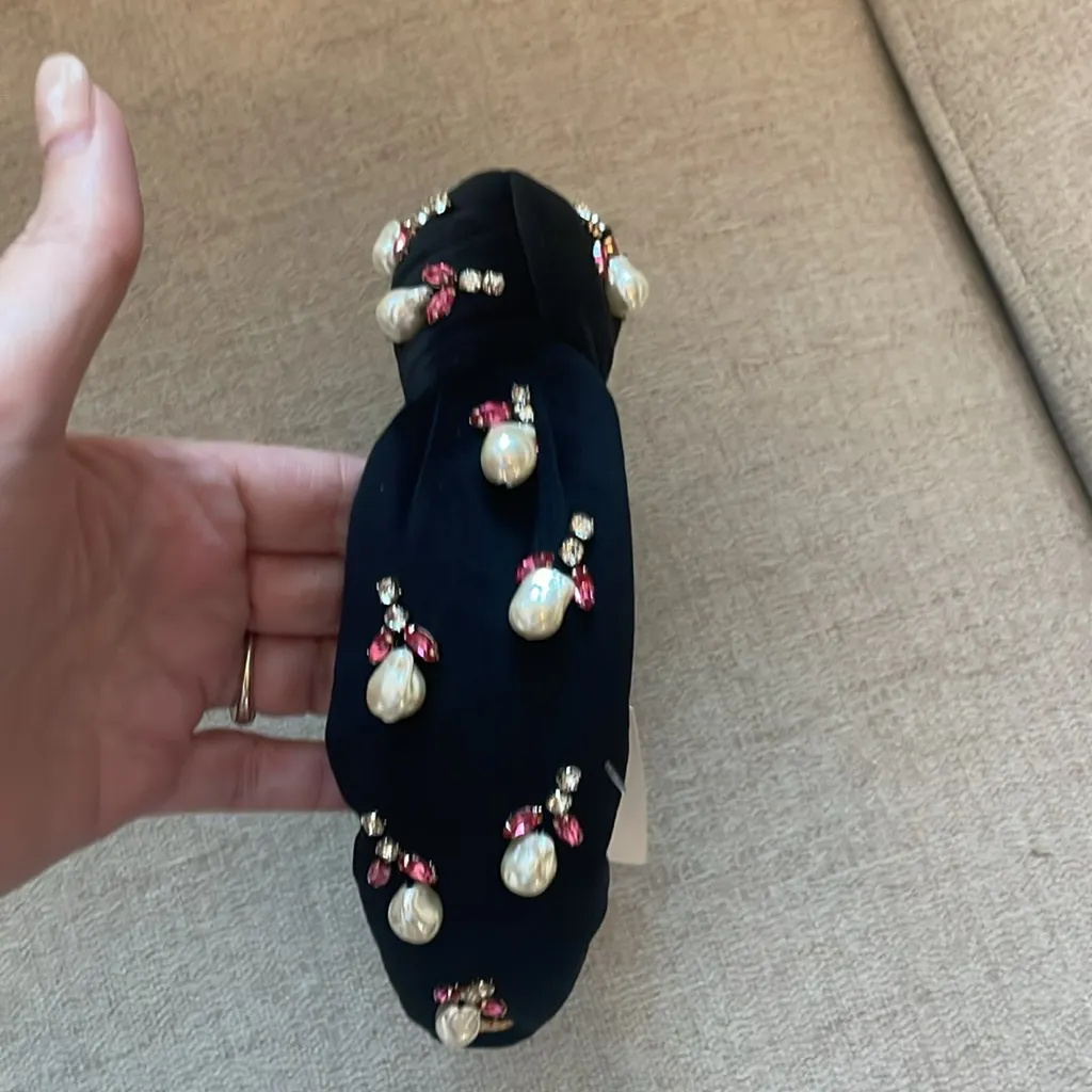 Lele Sadoughi  Acorn Pearly Knotted Headband - Image 3