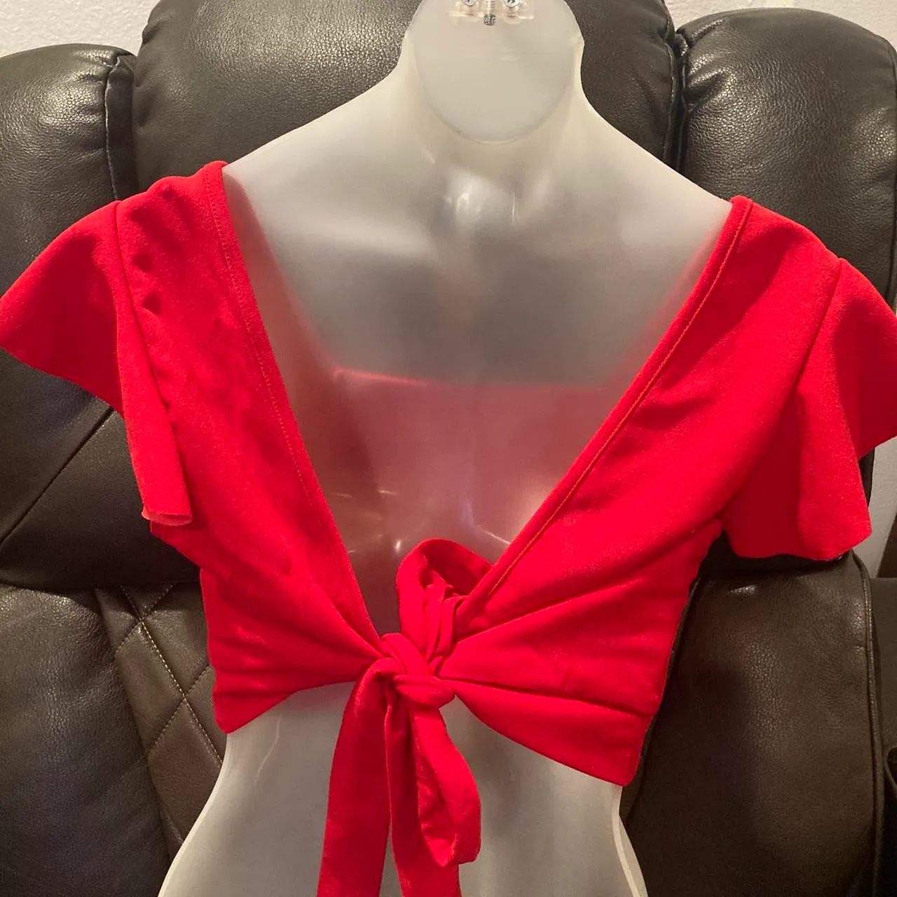 SHEIN Red Unity Ruffle Armhole Tie Back Crop Top - Image 3