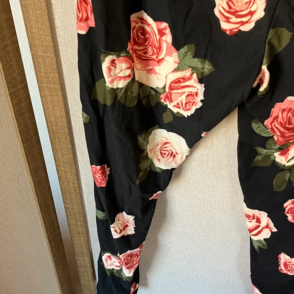 Feathers Multicolor Floral pants 3x nwt Black - Image 12