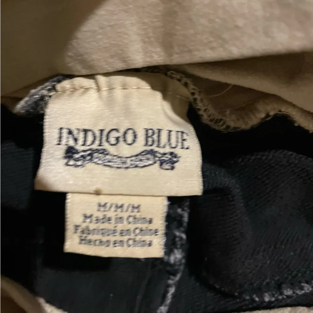 Distressed Black Maternity Pants - Image 6