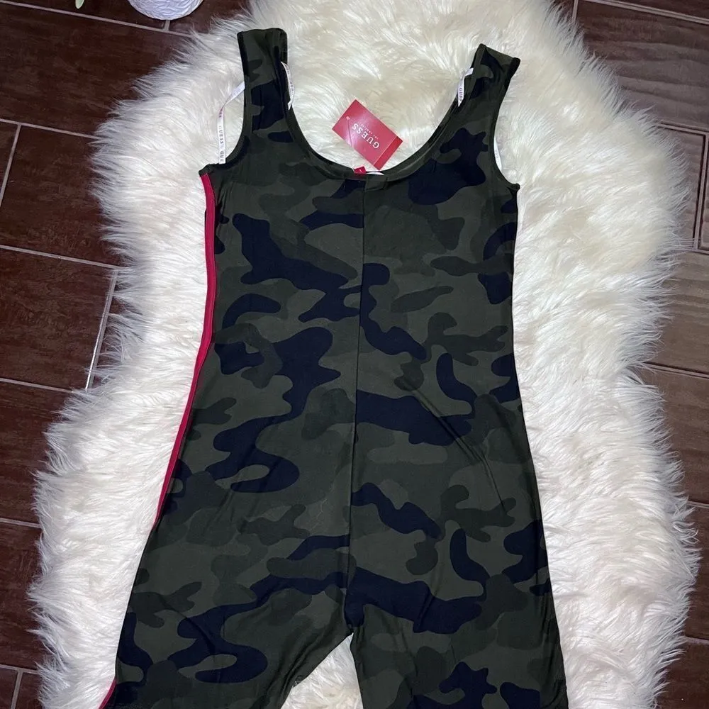 Guess Ronnie Athletic Romper Brooks Camo sz Large NWT - Image 8