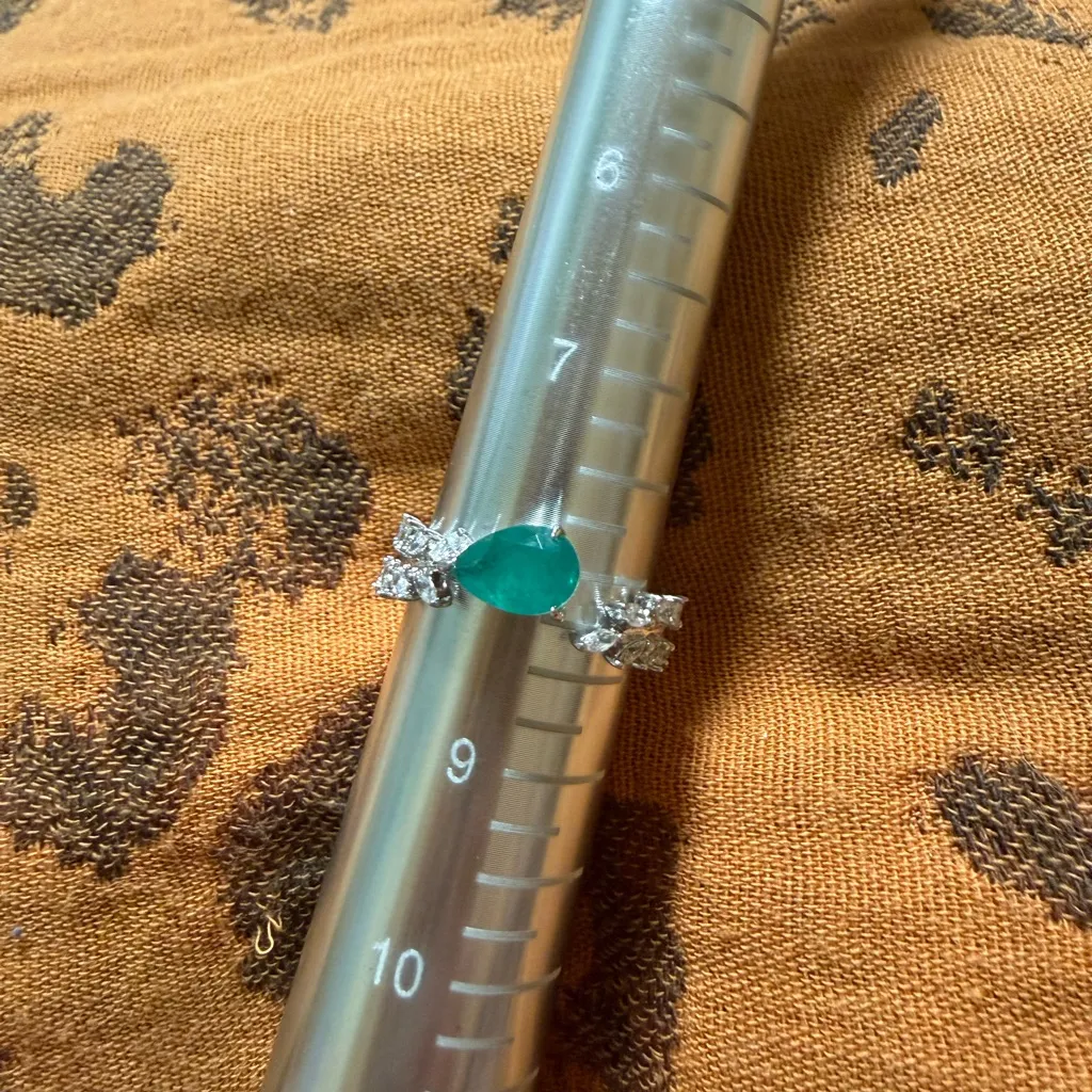 Bomb Party Green Stone Silver Tone Open Wrap Ring Adjustable 8/9 - Image 5