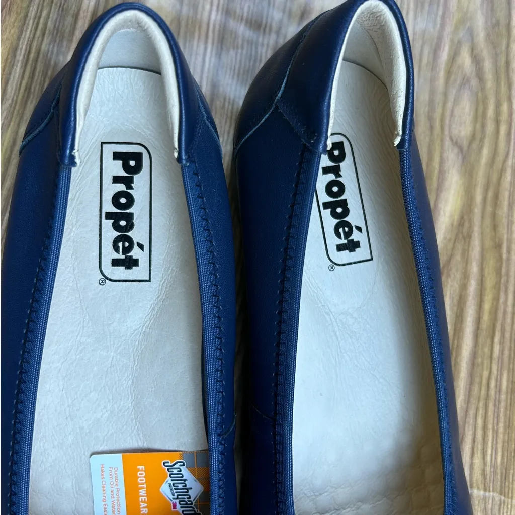 Propet Yara Flats Navy Blue Leather NWT - Image 9