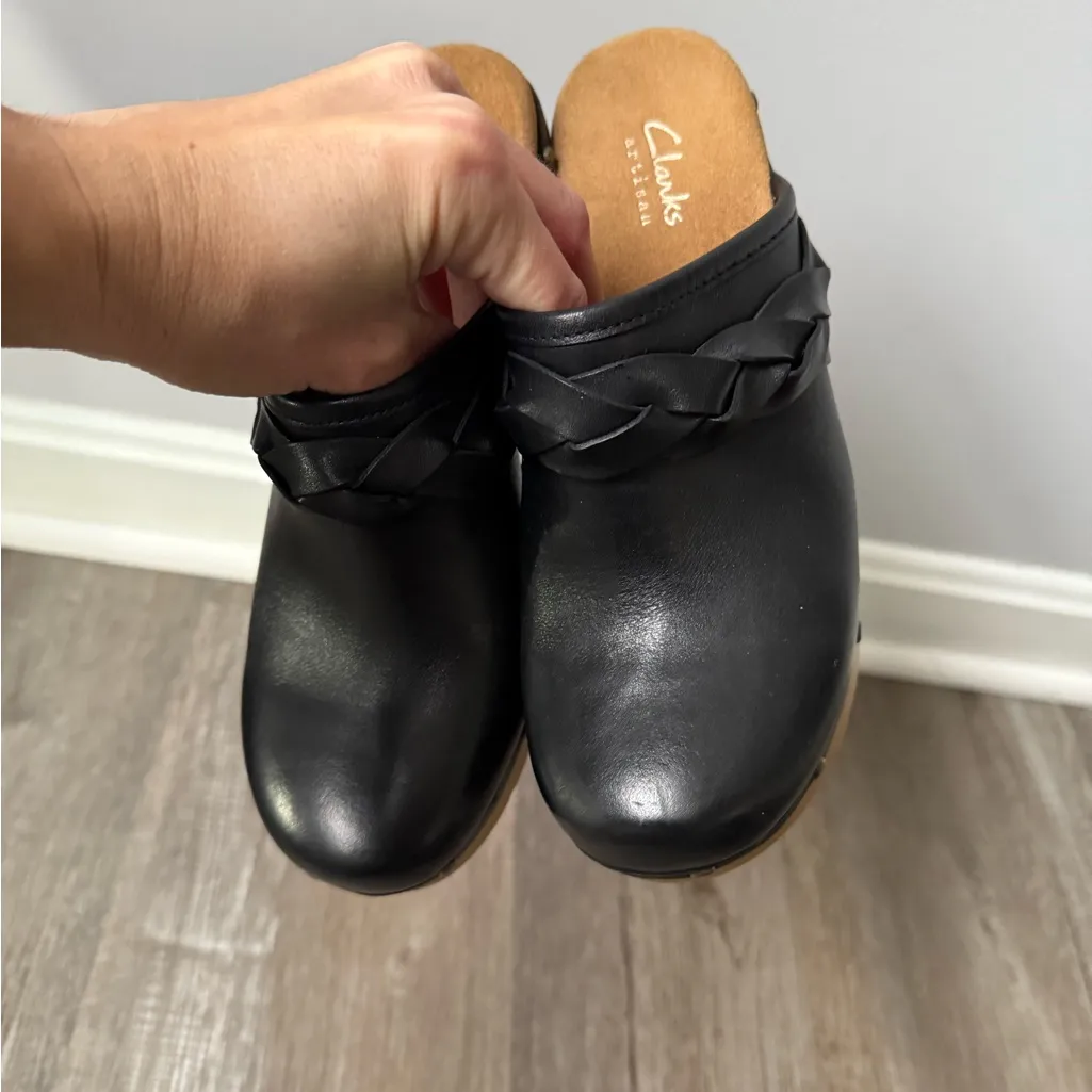 Clark’s Artisan Ledella Meg Black Leather Clogs Mule Heels Wooden Heel Size 6 - Image 14