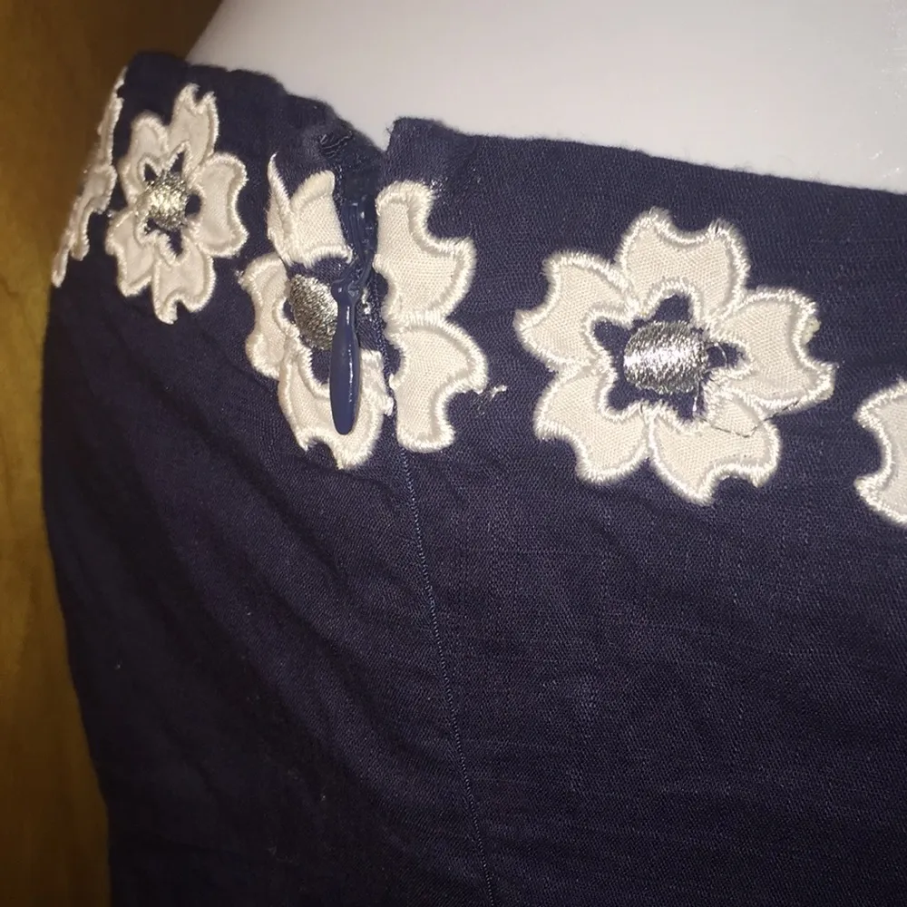 Navy Blue Floral J. Crew Tube Top Size 4 - Image 6