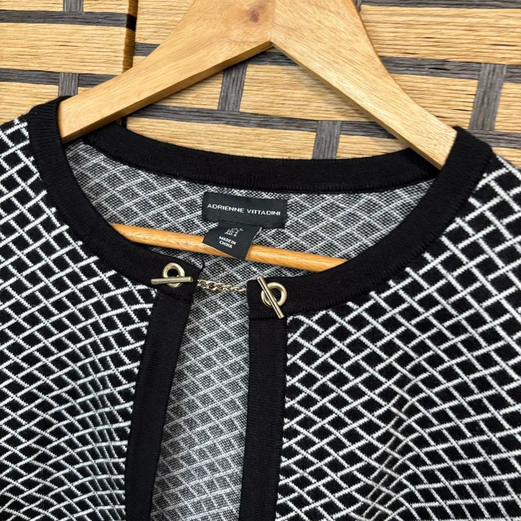 Adrienne Vittadini Black And White Cardigan Size Small‎ - Image 3