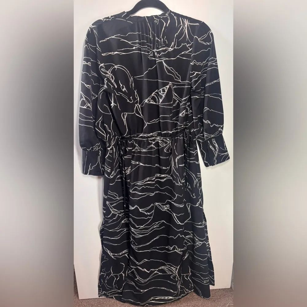 Top Shop Black Midi Dress- Horse Print- Size 6 - Image 4