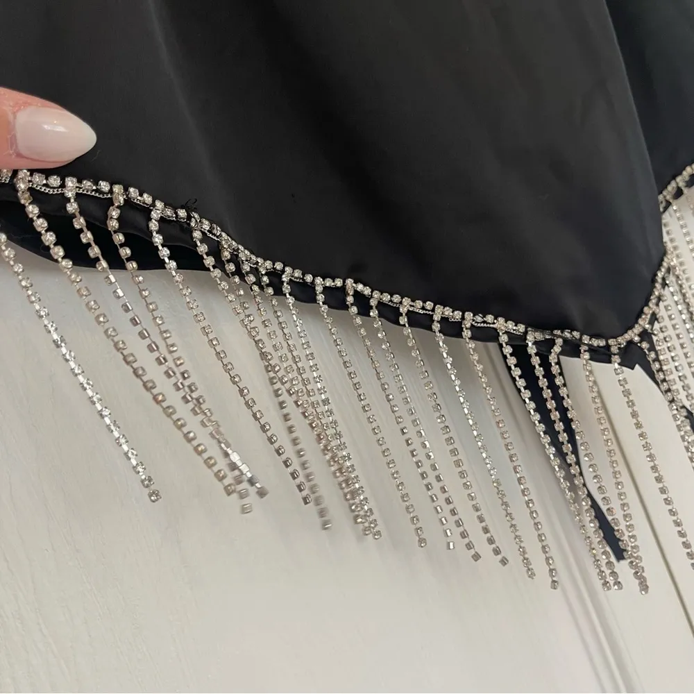 NWT Satin Fringe Handkerchief Cami with adjustable straps & tie back size small - Image 5