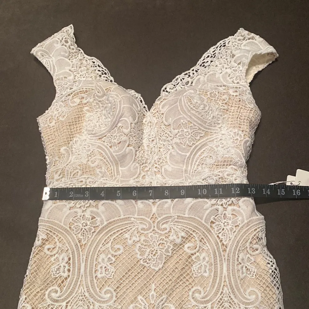 Women’s Bohemian Wedding Dress with Nude Lining Zip Up Back Size 2 NWT - Image 11