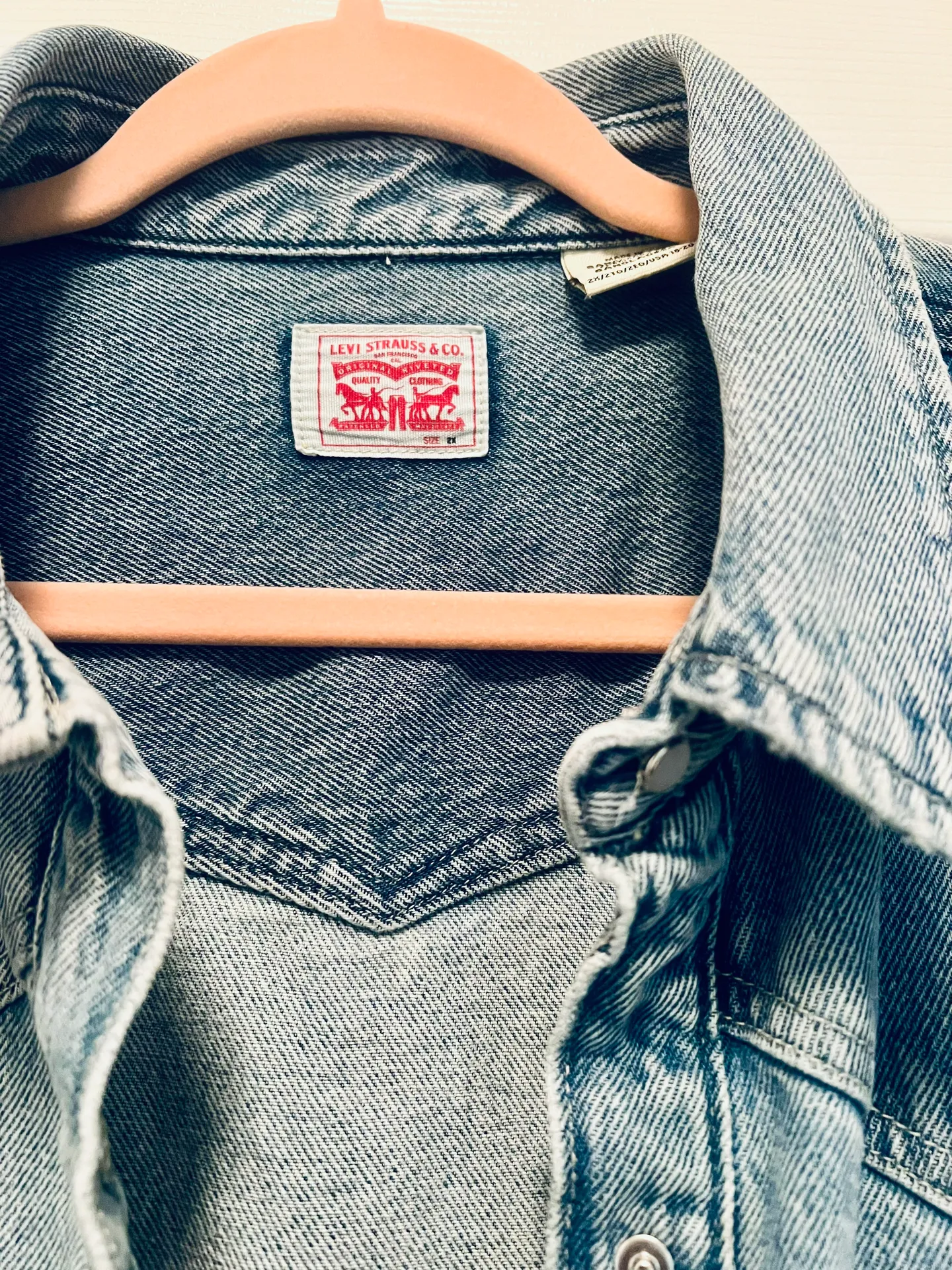 Levi’s Shacket - Image 3