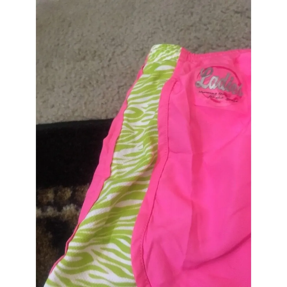 Knights Apparel Womens Small Shorts North Carolina Tarheels w/Printed Sides - Image 9