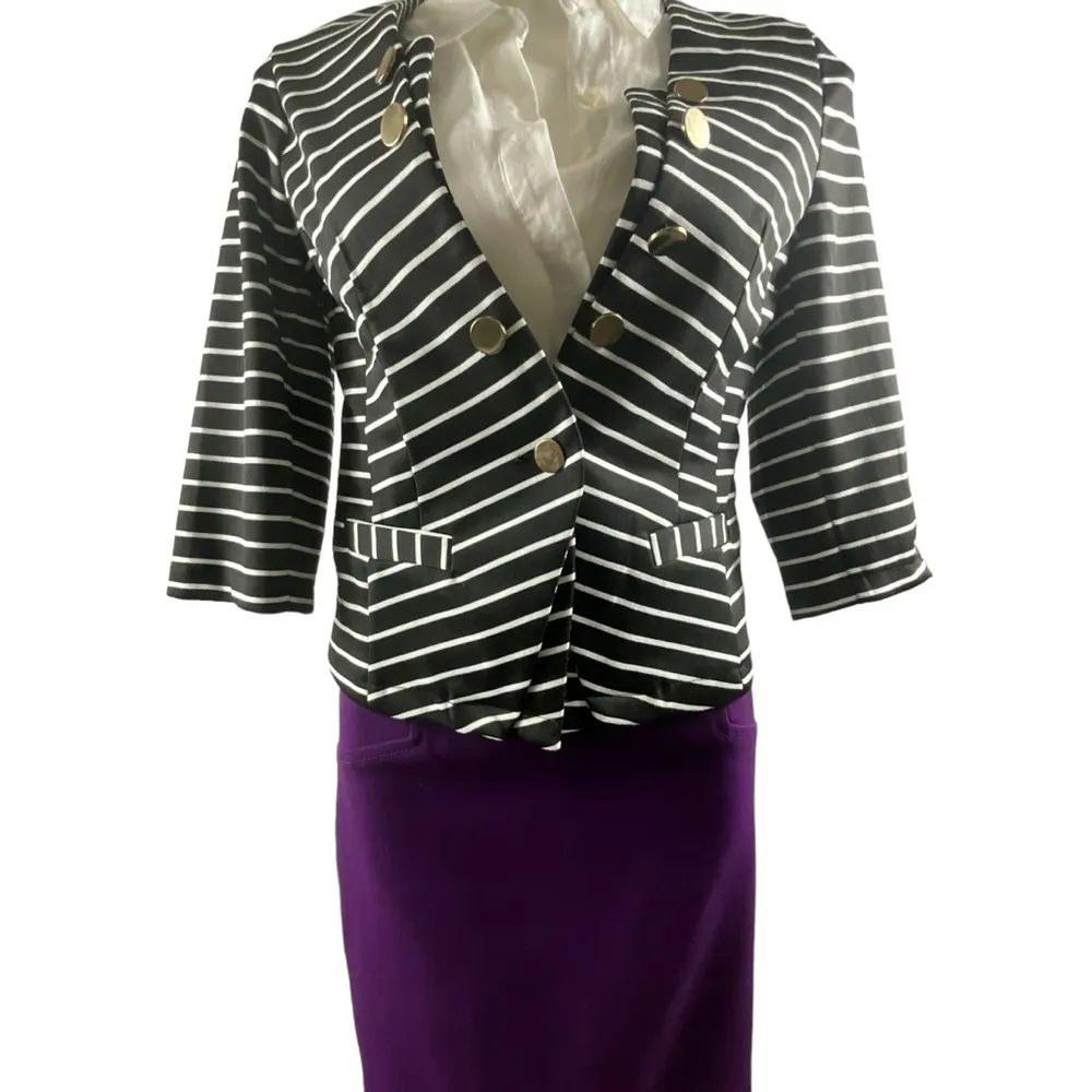 Max Mara Black White Striped Pleated Peplum Blazer - Image 3