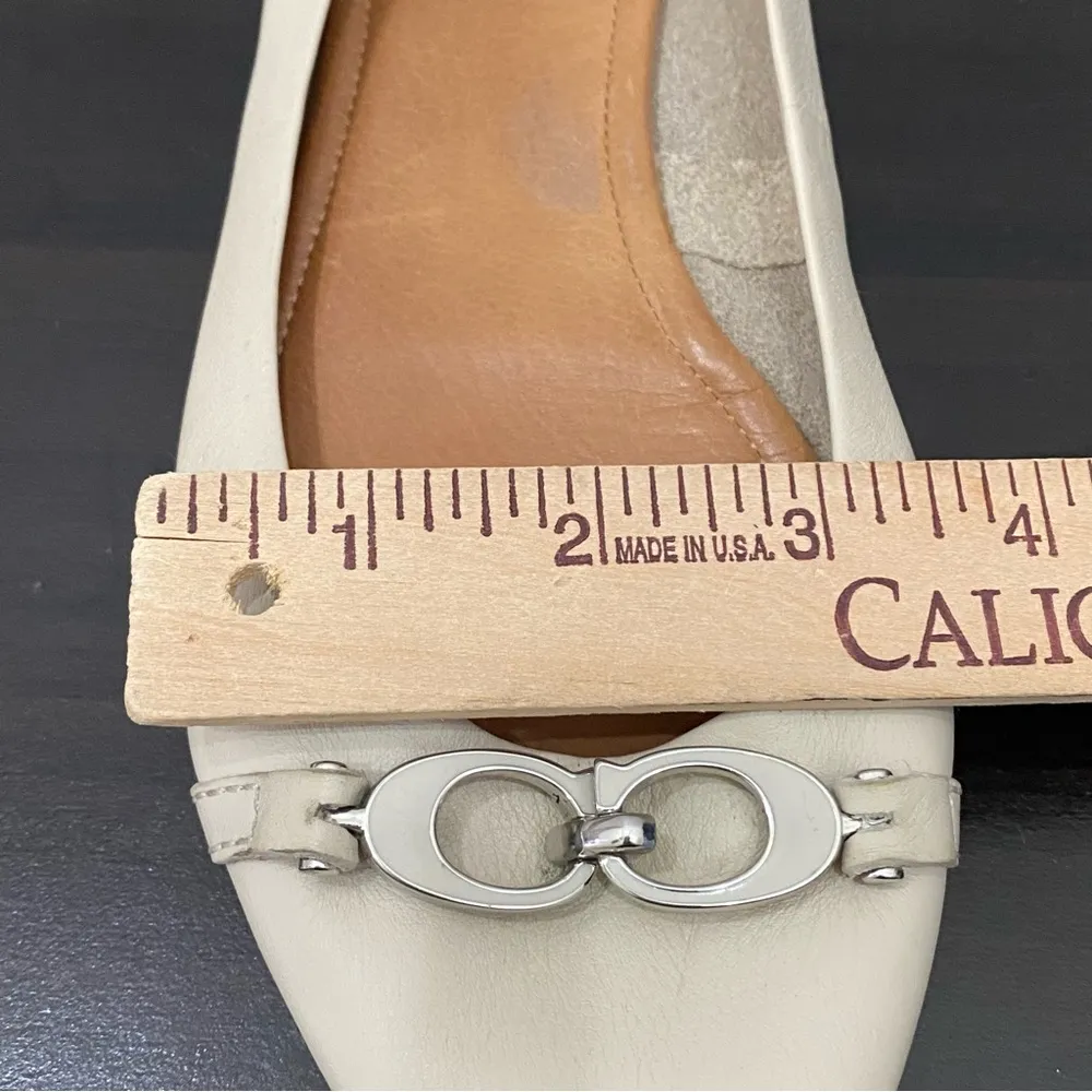 COACH “Ondrea” Off White Ecru Leather CC Logo Pointy Toe Ballet Flats Size 9B - Image 6