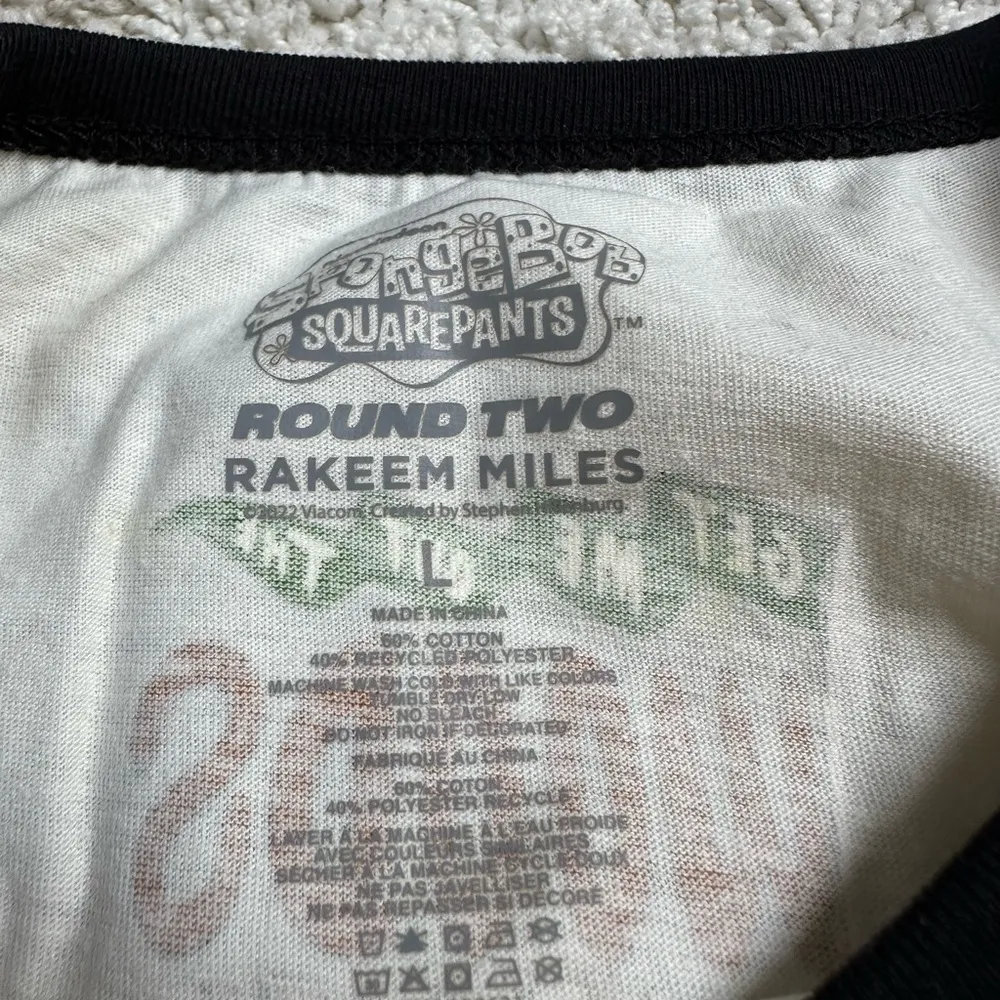 spongebob urban outfitters graphic tee - Image 3