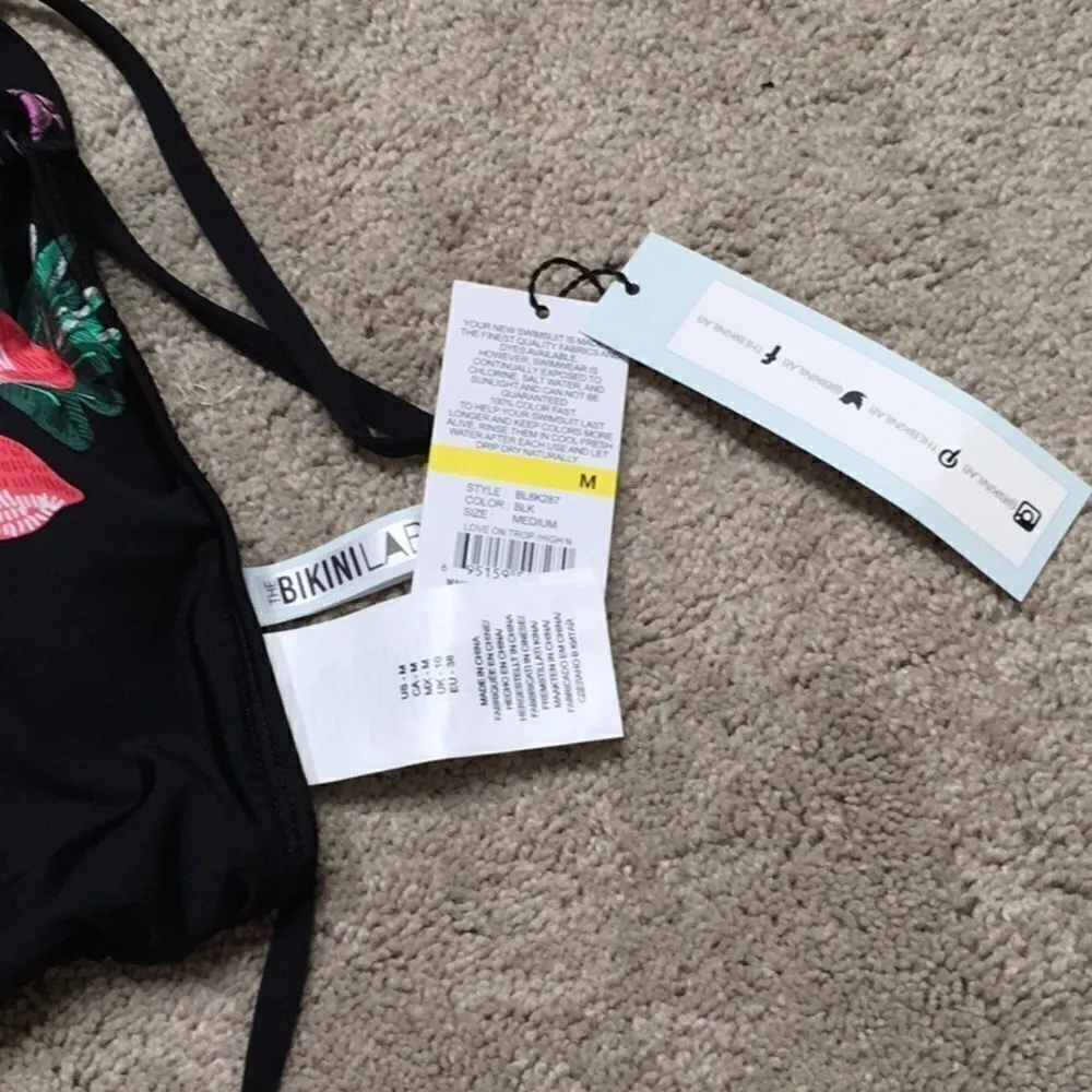 The Bikini Lab floral keyhole top. NWT - Image 7