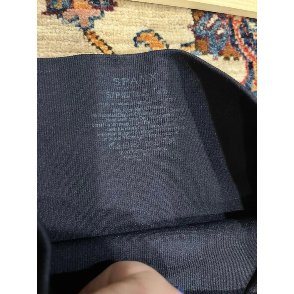 Women’s Spanx Black Pull on High Waisted Slimming Tight Leggings Size Small - Image 6