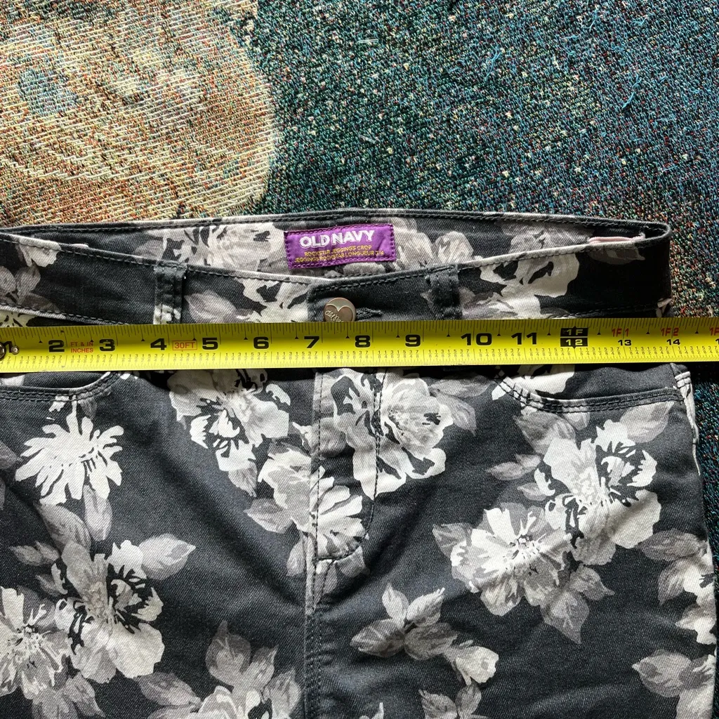 Old Navy Y2K Floral Print Jeggings - Gray and White SZ 14 Cropped Rockstar - Image 12
