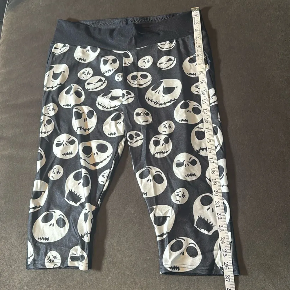 Women Nightmare Before Christmas Skulls Short Knee Length Leggings Size L/XL NEW Black Size L - Image 3
