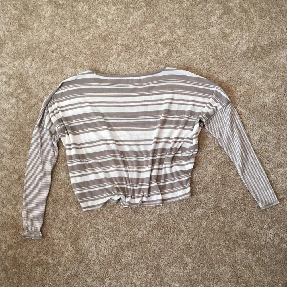 Athleta  Dolman Striped Yoga Crop Top - S - Image 2