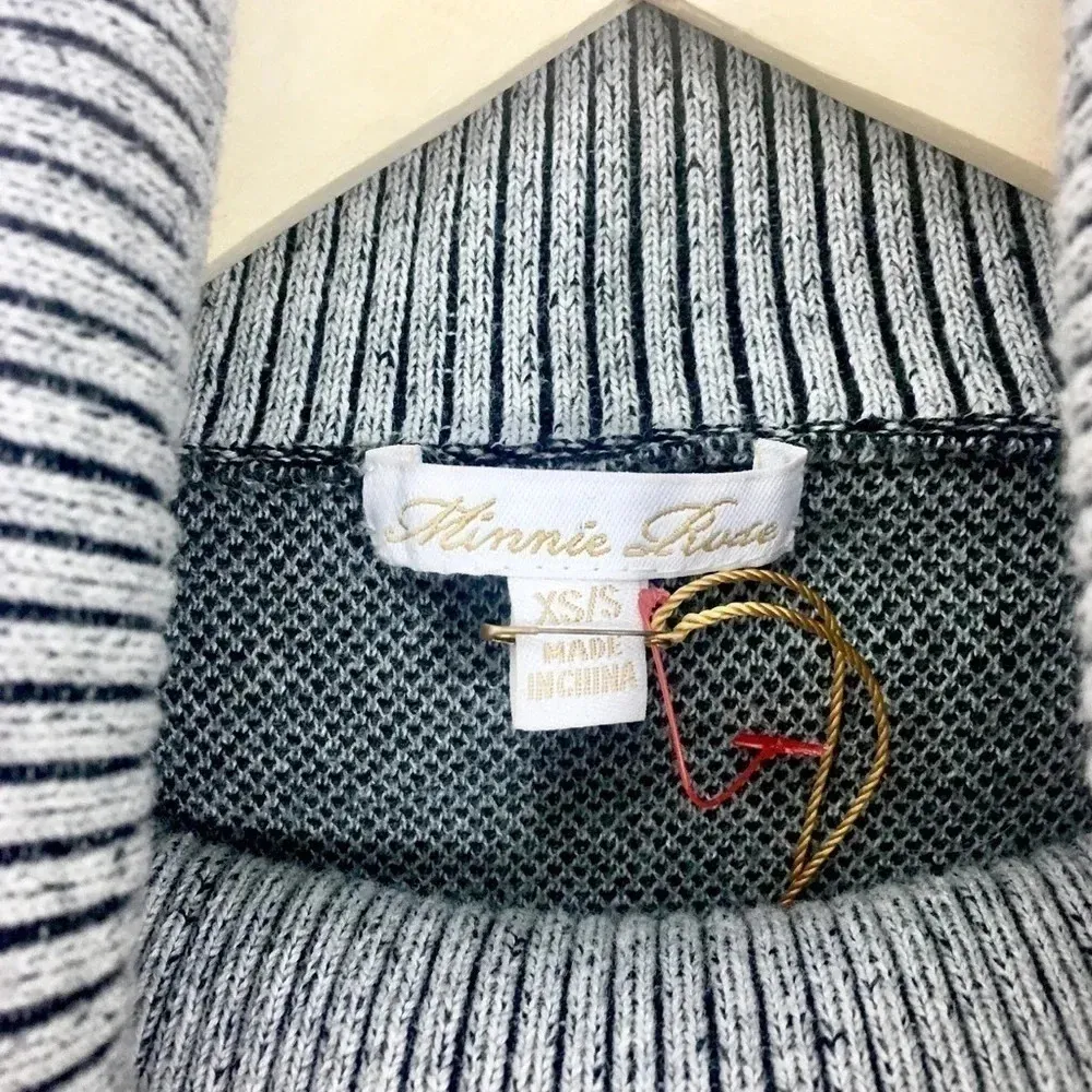 NWOT Minnie Rose Plaid Turtleneck Sweater - Image 3