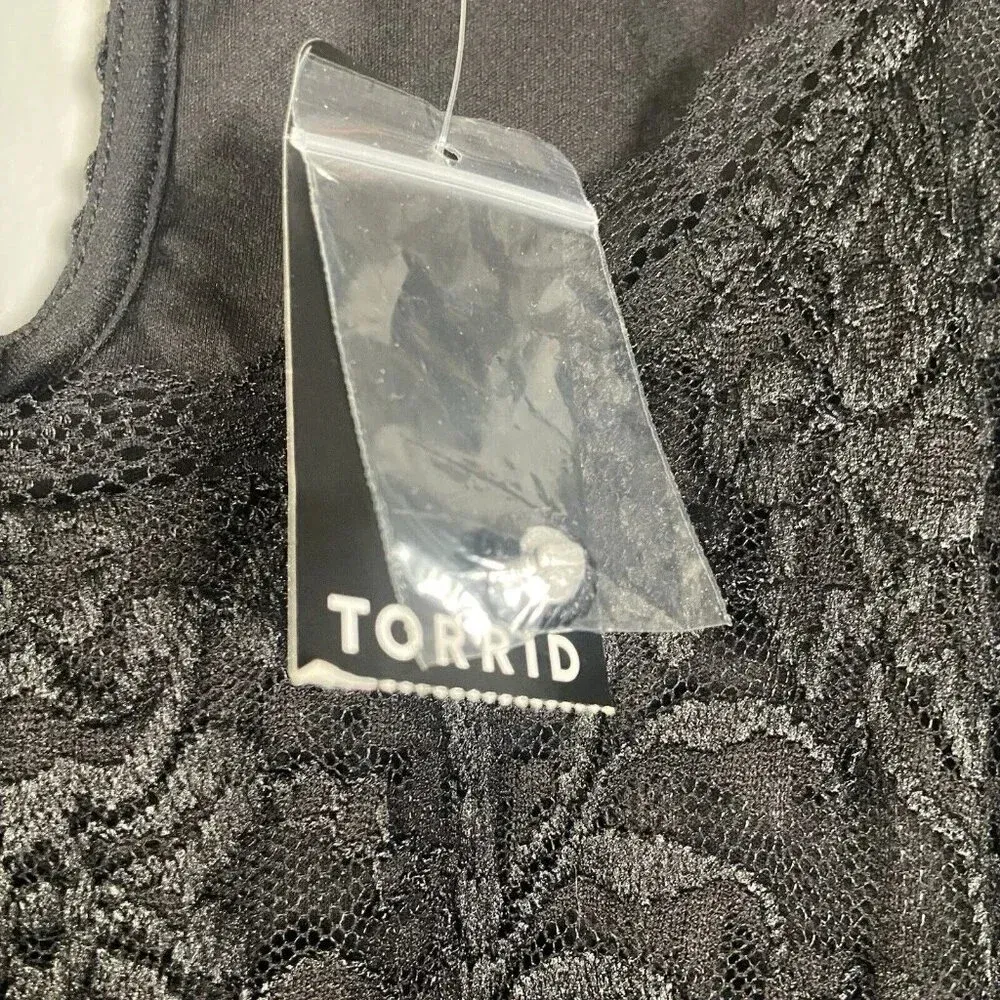 TORRID BLACK LACE CAP SLEEVE‎ FRONT BLOUSE TOP SIZE 4 (4X) Holiday Party New NWT - Image 7