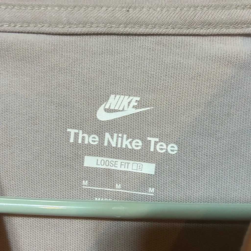 Nike  T-shirt - Image 2