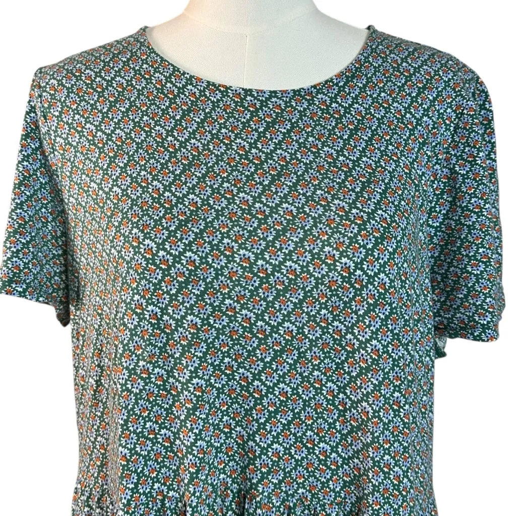 Boden Emma Tiered Jersey Midi Maxi Dress
Bottle Green Bloom Bud Size 14 Floral - Image 10